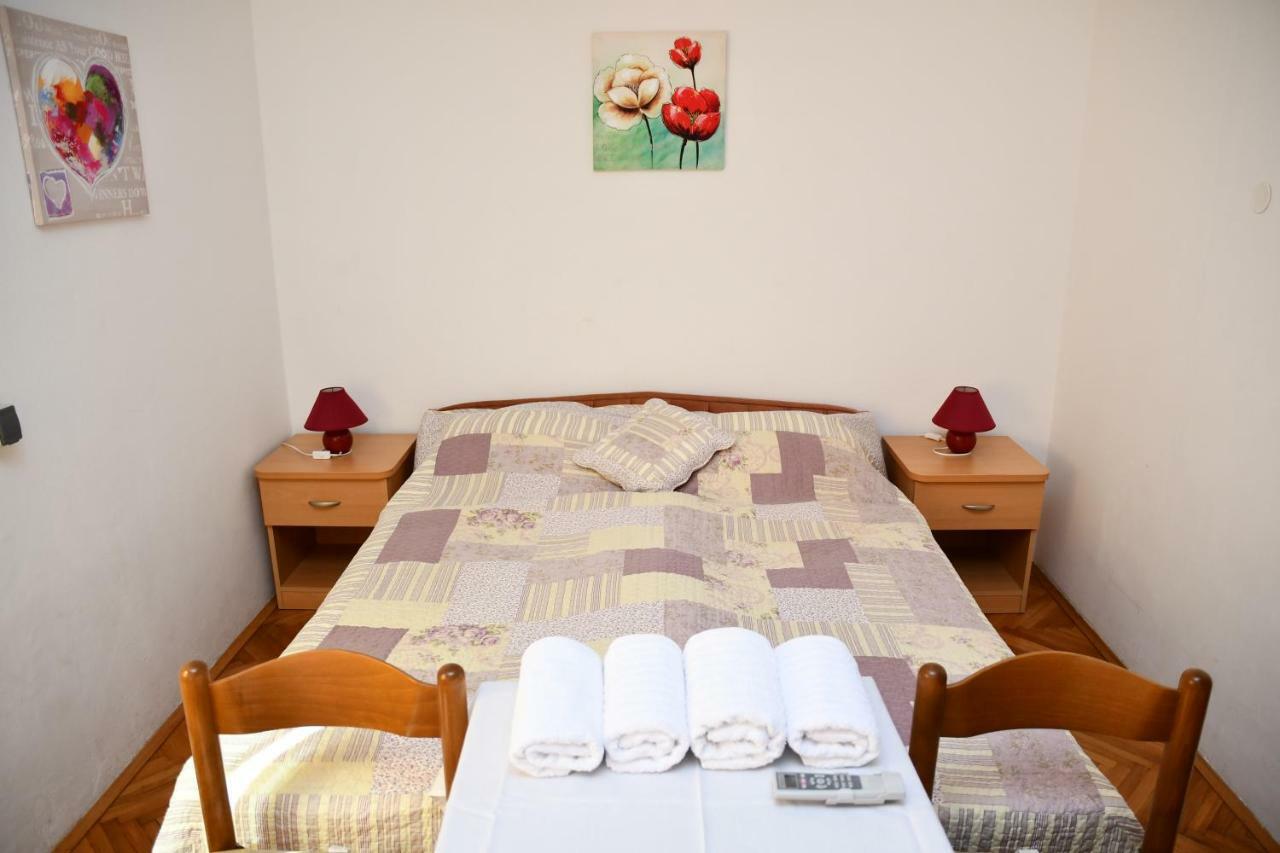 Apartments Josip Ραμπ Εξωτερικό φωτογραφία